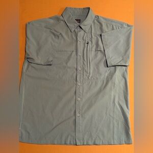 Patagonia Shirt Mens Size L Short Sleeve Light Blue